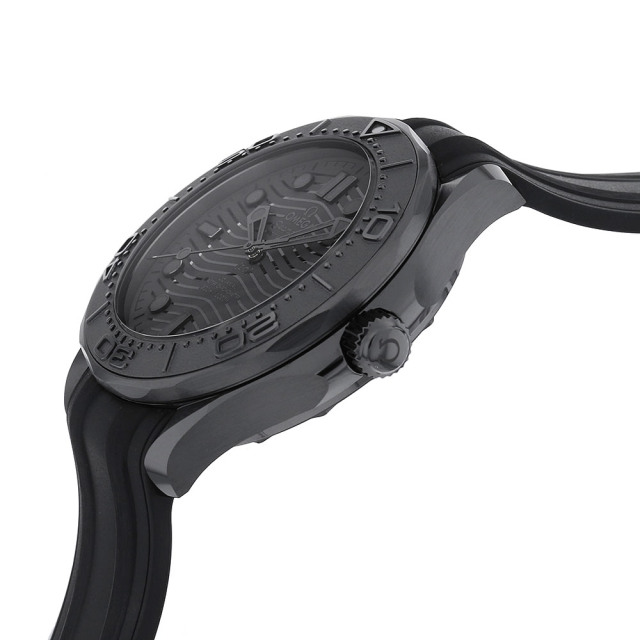 オメガ シーマスター ダイバー300M コーアクシャル マスタークロノメーター ブラック 210.92.44.20.01.003 新品 メンズ